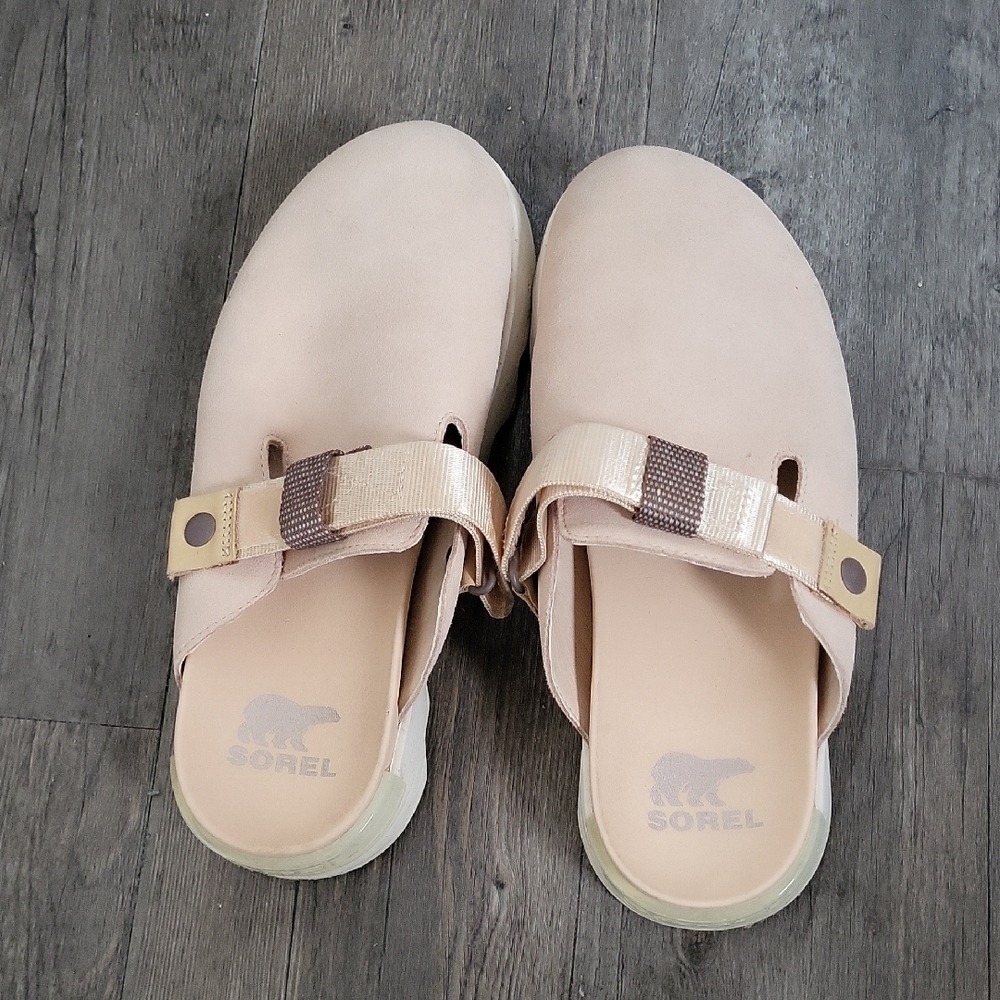 Sorel Women's Cream Slip-On Shoes